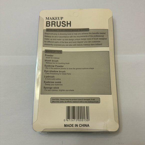 5/$25! 7 Pieces Makeup Brush Set - Picture 2 of 4